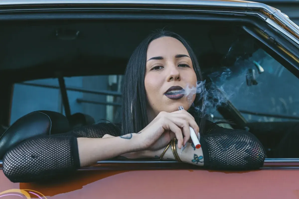 Best THCa Flower Strains to Try in 2026 — Alive & Well Hemp Blog