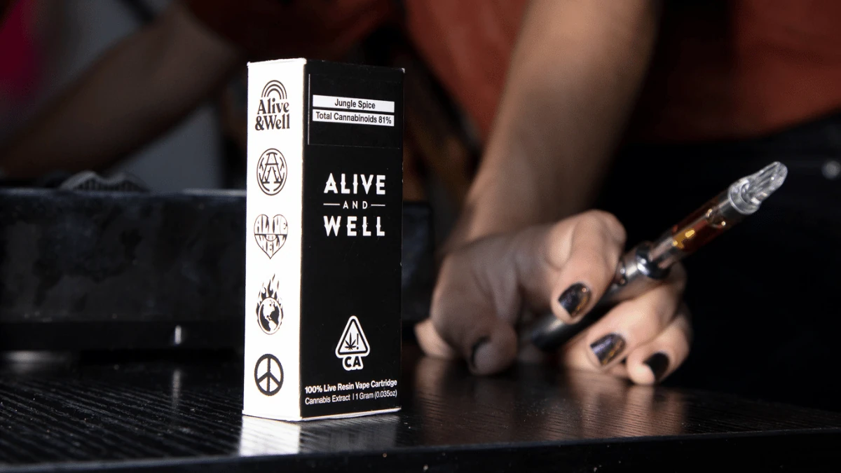 Craft THCa Extract products from Alive & Well